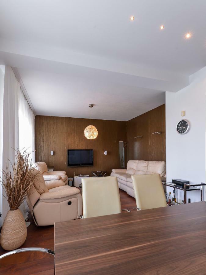 Super Premium Two Bedroom Suite On Vitosha Boulevard София Екстериор снимка