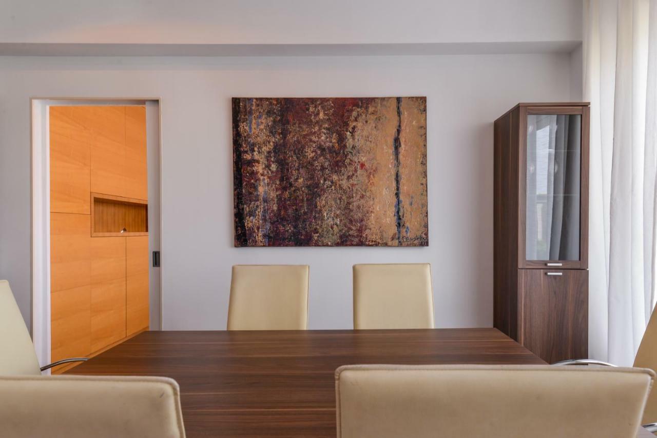 Super Premium Two Bedroom Suite On Vitosha Boulevard София Екстериор снимка